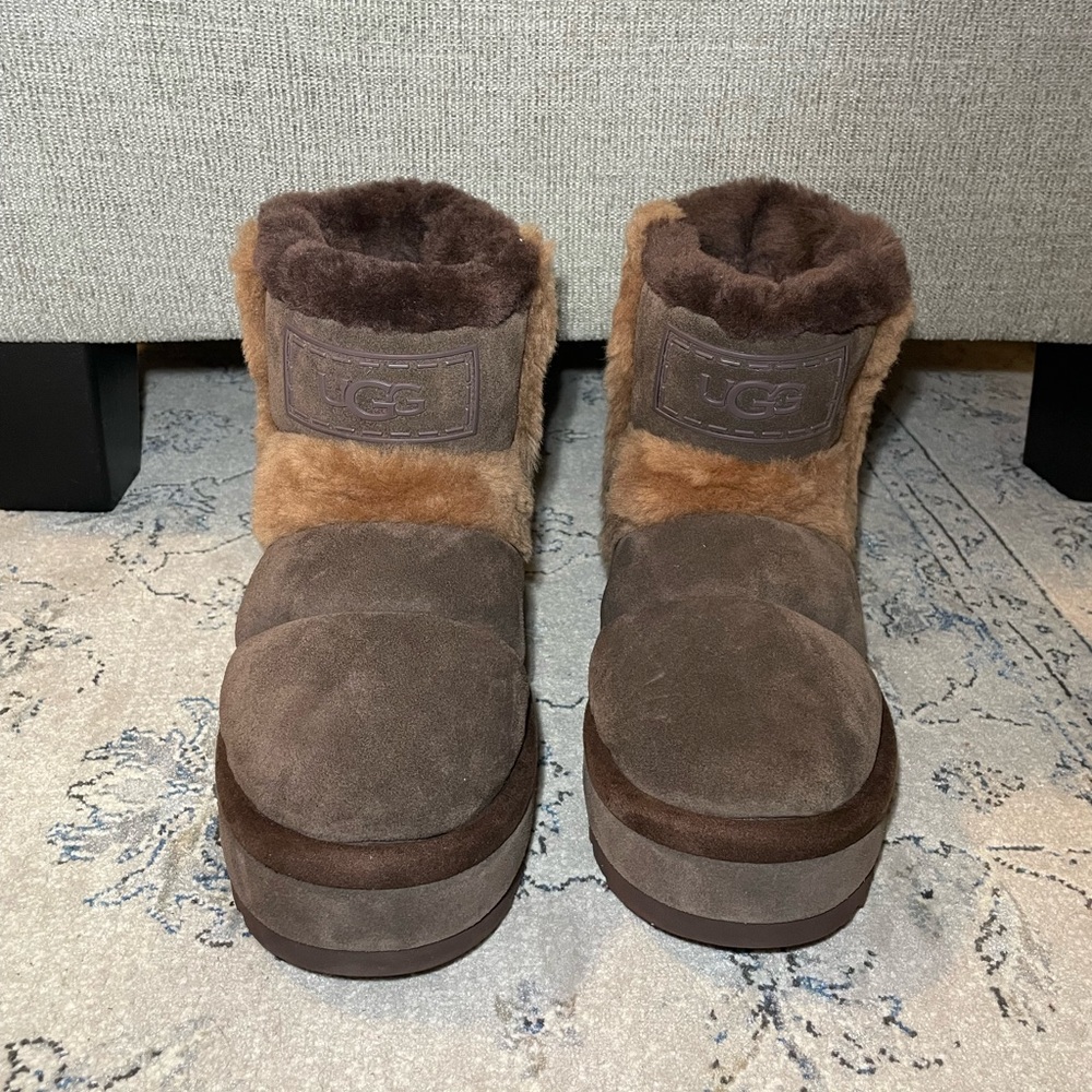 UGG Classic Chillapeak Boots Burnt Cedar - Picture 5 of 10